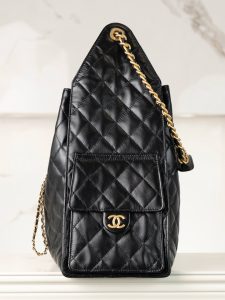 Chanel 嬉皮hobo包 黑金中号 图5
