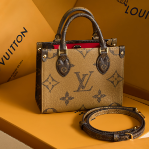 LV ONTHEGO BB 图1