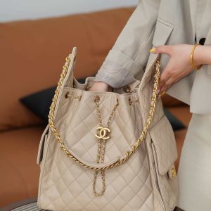 Chanel hobo bag 杏色鱼子酱 中号 图8