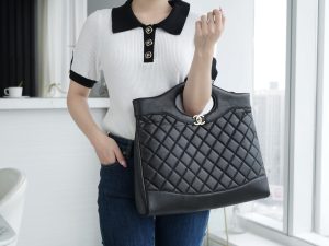 Chanel 31bag 大号黑色 褶皱小牛皮 图8