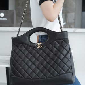 Chanel 31bag 大号黑色 褶皱小牛皮 图3