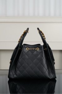 Chanel small hobo 抽绳水桶包 黑金鱼子酱 小号 图2