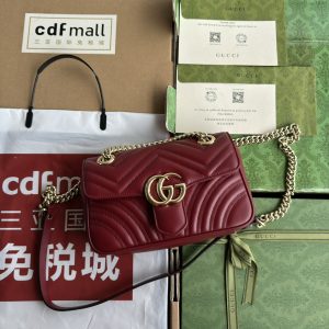 。【原厂皮配(Cdfmall三亚免税店手提袋】 GG marmont最新专柜版本 图1