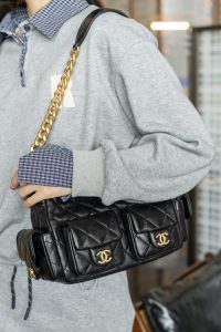 CHAENL 25c 小号嬉皮 hobo bag 黑金 图2