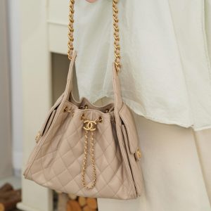 Chanel small hobo 杏色鱼子酱 小号 图2