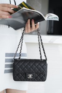 CF Classic Flap |荔枝纹 Mini 黑银 图4