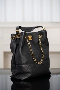 Chanel 25A 水桶包 图5